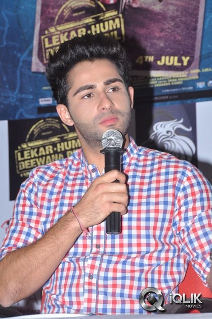 Lekar-Hum-Deewana-Dil-Press-Meet